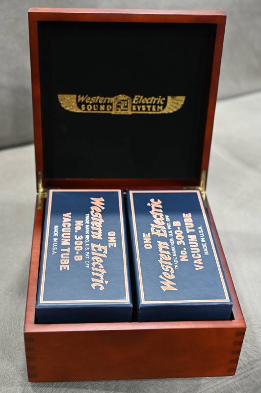 Οι Western Electric 300B λυχνίες παράγονται με ακρίβεια σχεδίασης και πιστότητα και συνοδεύονται με πέντε χρόνια εγγύησης!